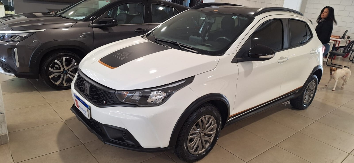 fiat argo 1.3 firefly flex trekking manual 4p 20232