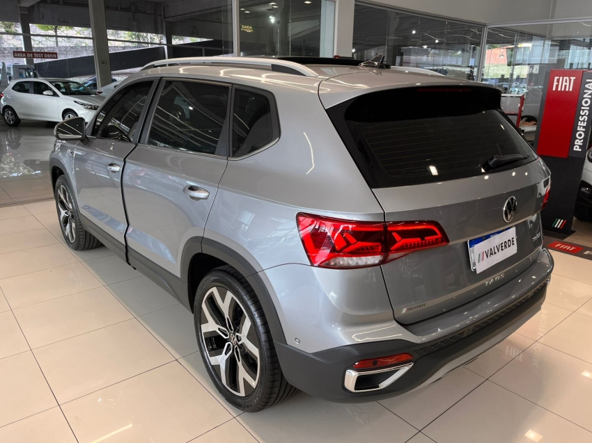 volkswagen taos 1.4 250 tsi total flex highline automatico 4p 20245