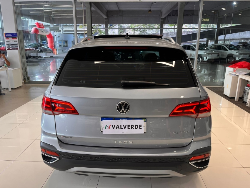 volkswagen taos 1.4 250 tsi total flex highline automatico 4p 20244