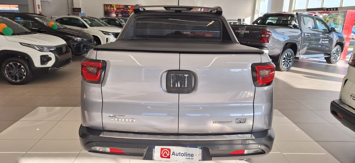 fiat toro 1.3 turbo 270 flex freedom at6 4p automatico 20244