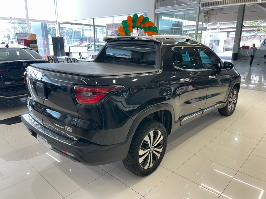 fiat toro 2.0 16v turbo diesel volcano 4wd at9 4p automatico 20253