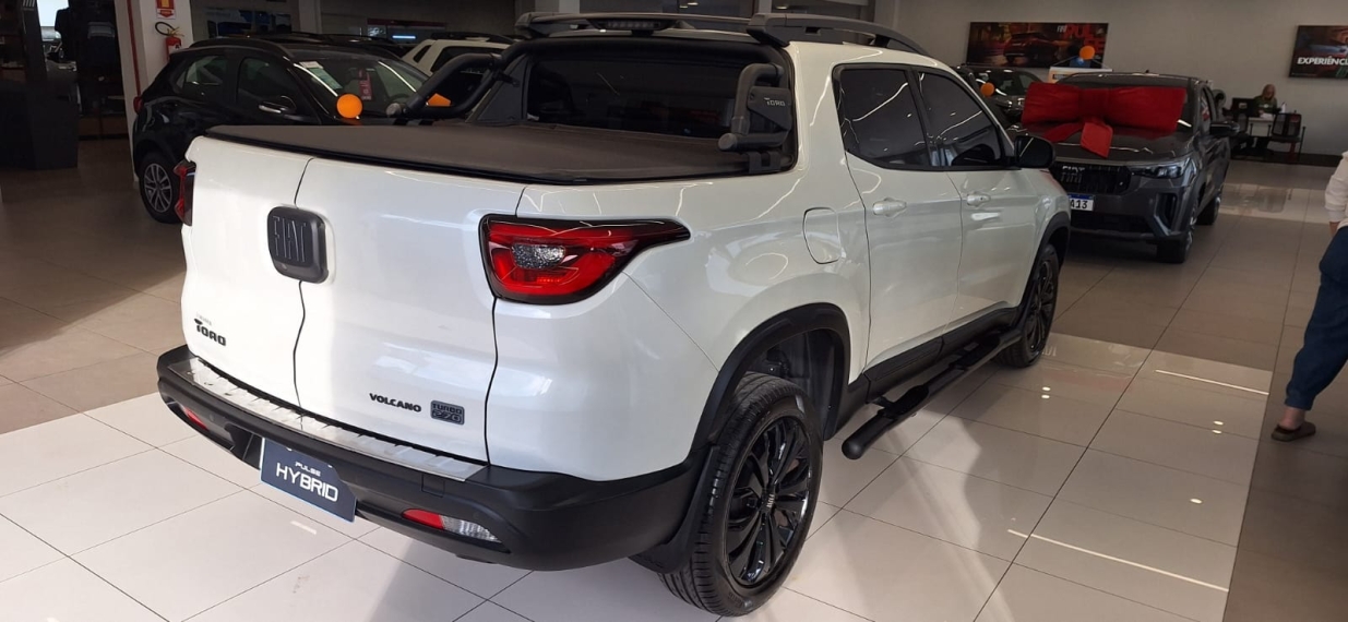 fiat toro 1.3 turbo 270 flex volcano at6 4p automatico 20245