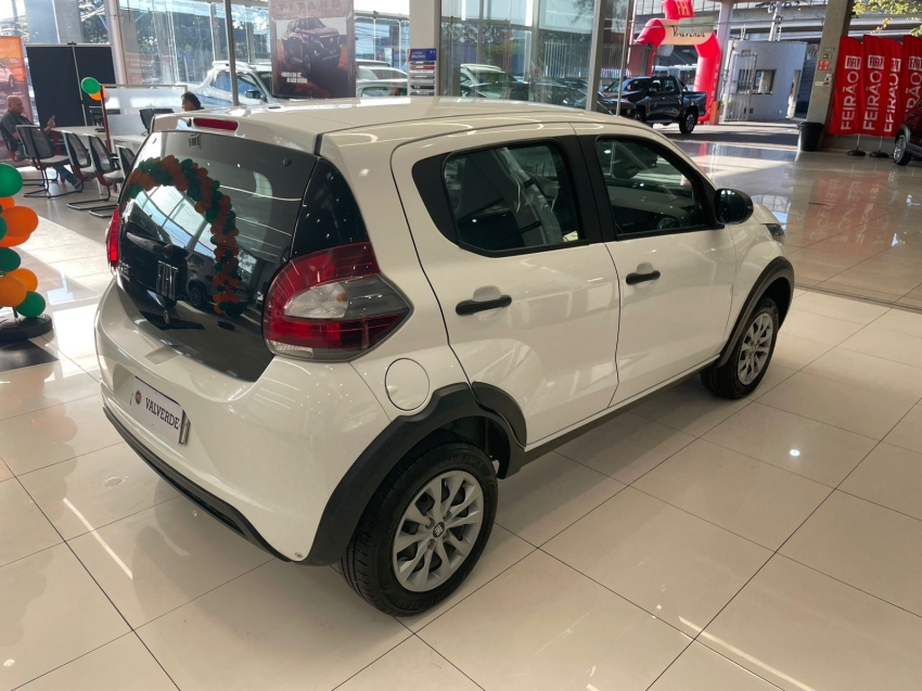 fiat mobi 1.0 firefly flex like. manual 4p 20253