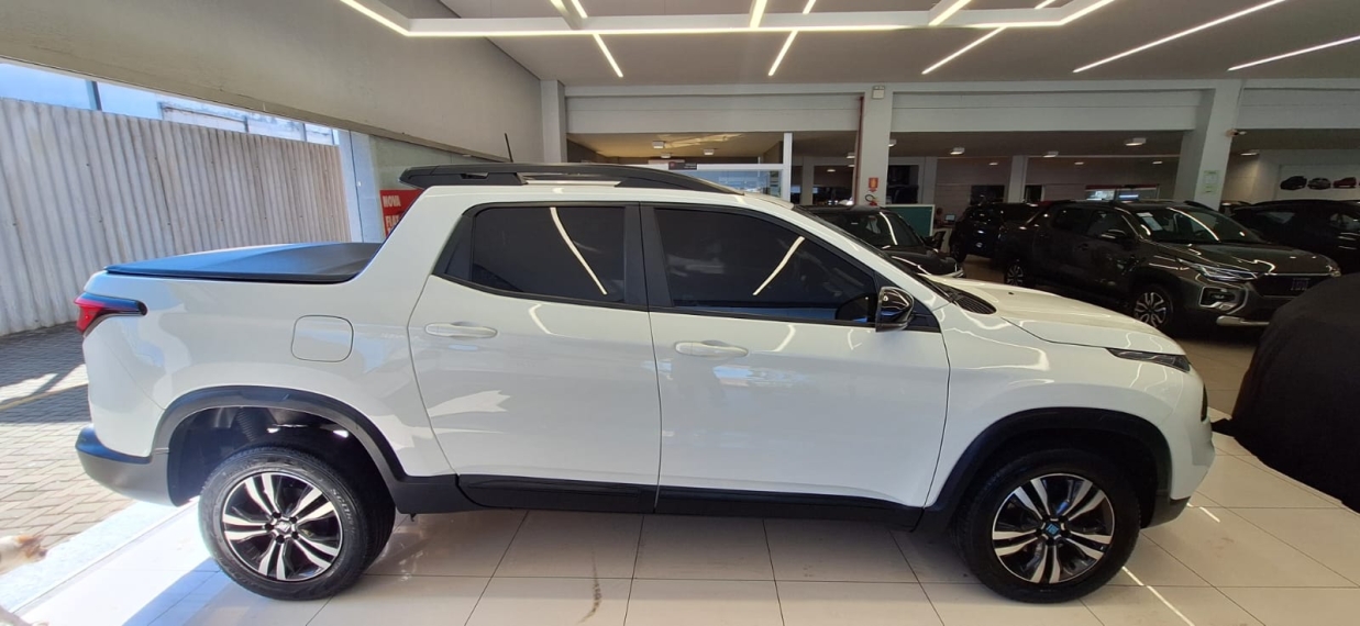 fiat toro 1.3 turbo 270 flex freedom at6 4p automatico 20256