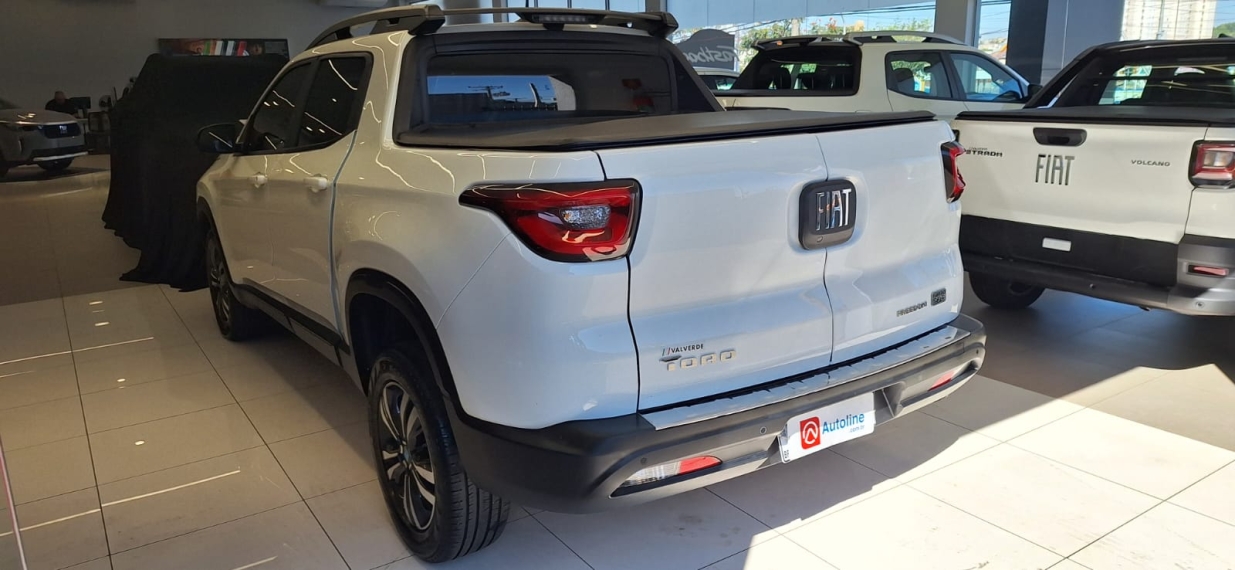 fiat toro 1.3 turbo 270 flex freedom at6 4p automatico 20255