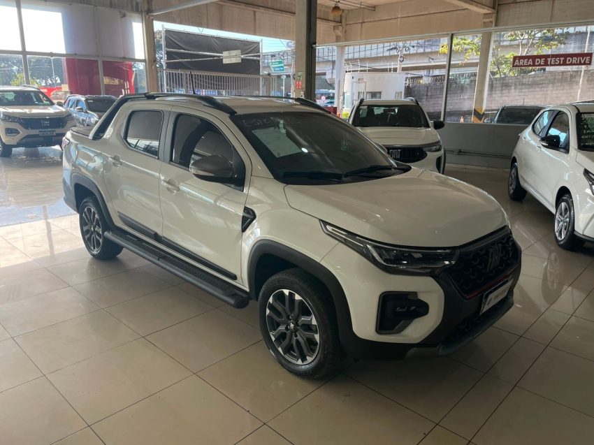 fiat strada 1.0 turbo 200 flex ultra cd cvt 4p automatico 2024
