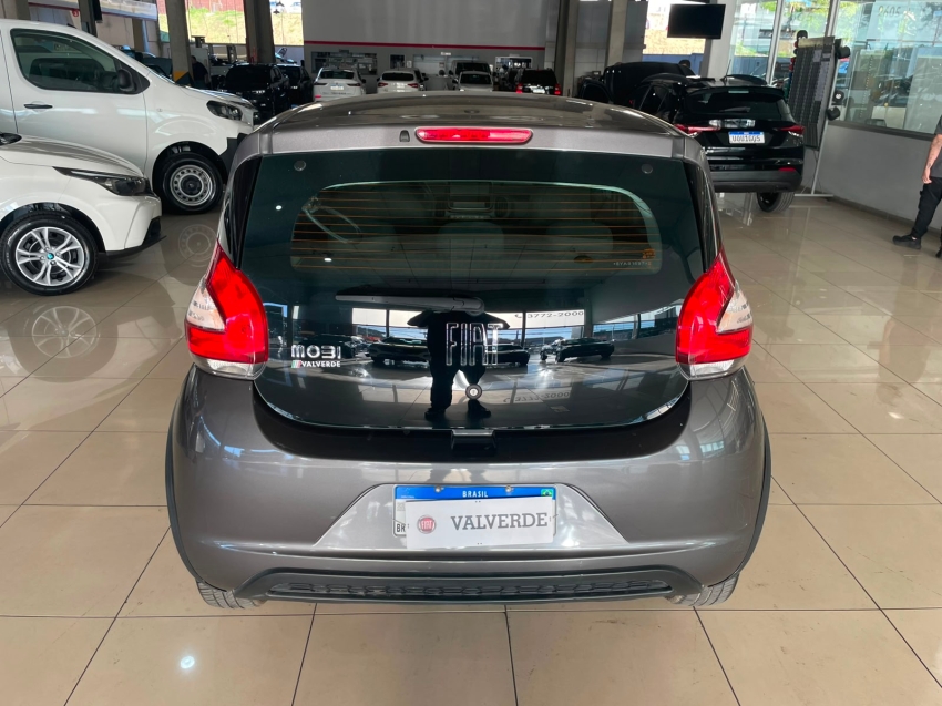 fiat mobi 1.0 firefly flex like. manual 4p 20254