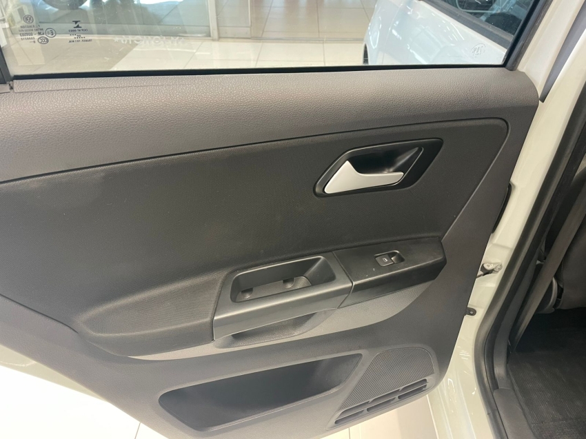 volkswagen fox 1.6 msi total flex connect 4p manual 20219