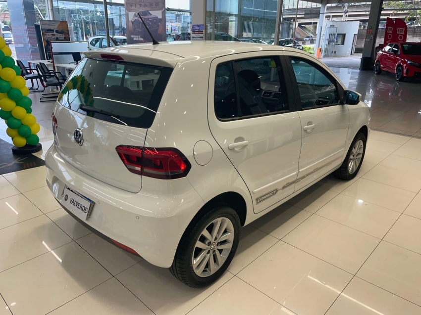 volkswagen fox 1.6 msi total flex connect 4p manual 20213