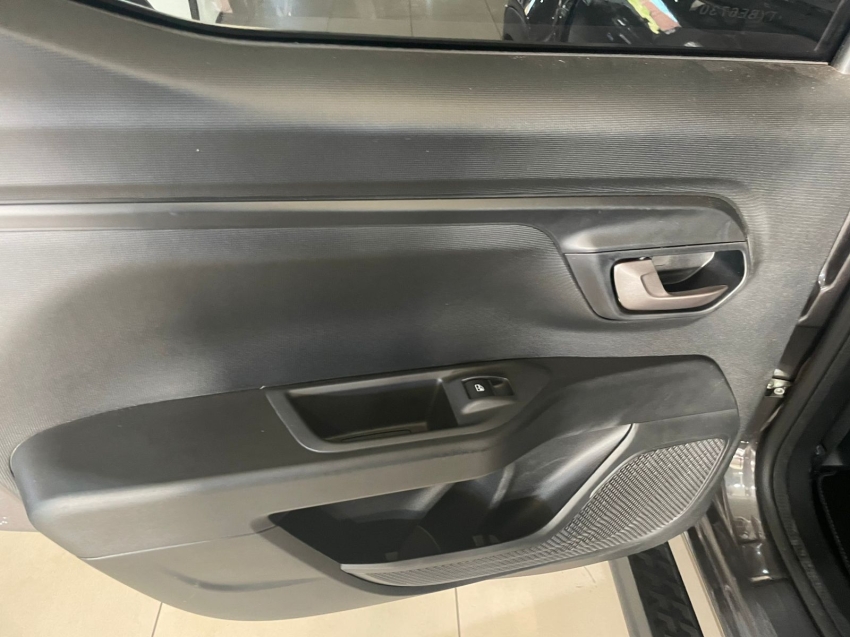 fiat strada 1.0 turbo 200 flex ultra cd cvt 2.0 4p automatico 20268