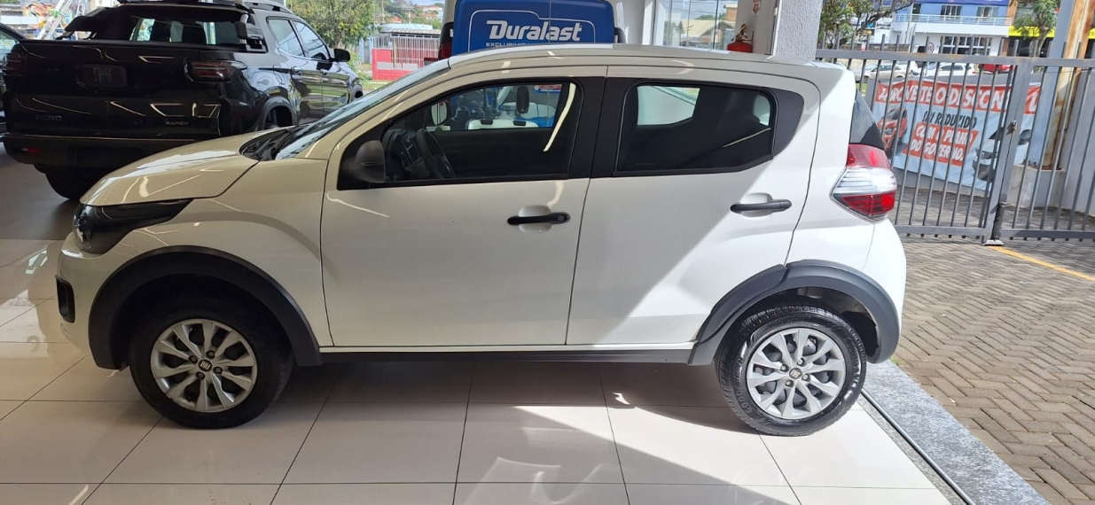 fiat mobi 1.0 firefly flex like. manual 4p 20259
