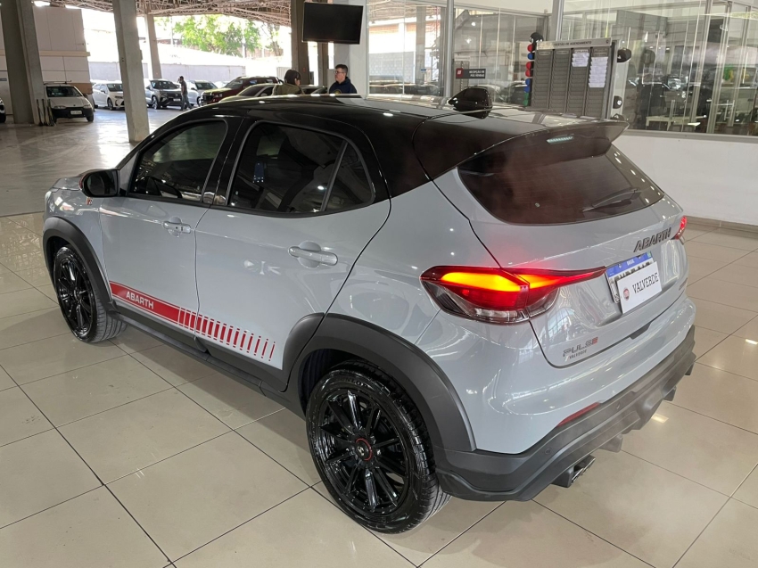 fiat pulse 1.3 turbo 270 flex abarth at6 4p automatico 20233