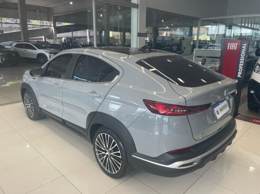 fiat fastback 1.3 turbo 270 flex limited edition at6 4p automatico 20253