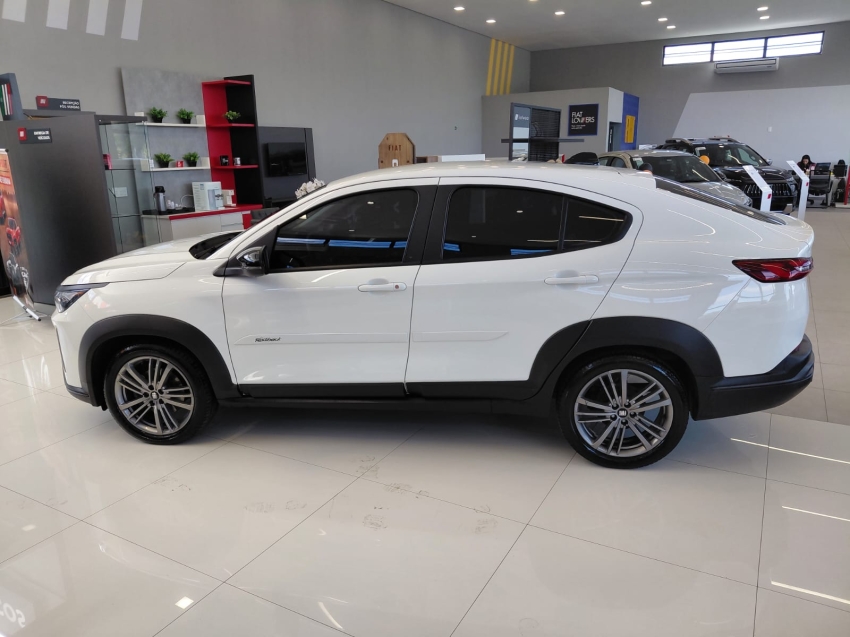 fiat fastback 1.0 turbo 200 flex cvt 4p automatico 20246