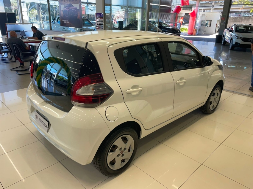 fiat mobi 1.0 evo flex like. manual 4p 20215