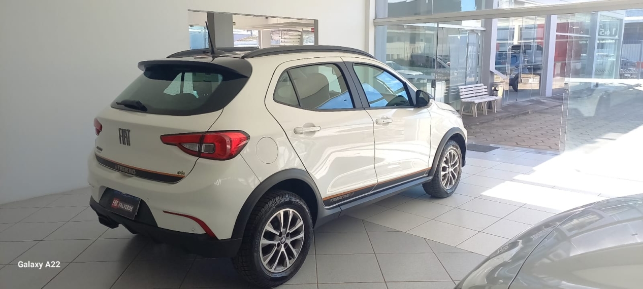 fiat argo 1.3 firefly flex trekking manual 4p 20245