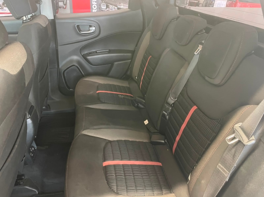fiat toro 1.8 16v evo flex freedom at6 4p automatico 20209