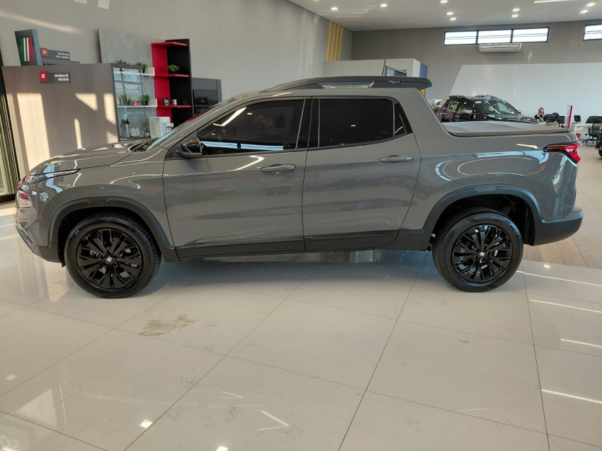 fiat toro 1.3 turbo 270 flex volcano at6 4p automatico 20256