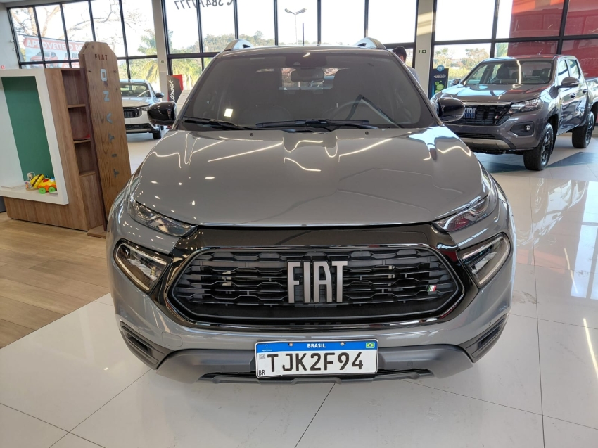 fiat toro 1.3 turbo 270 flex volcano at6 4p automatico 20251
