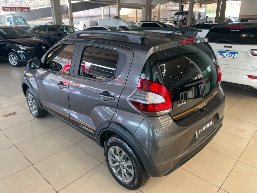 fiat mobi 1.0 firefly flex trekking manual 4p 20253