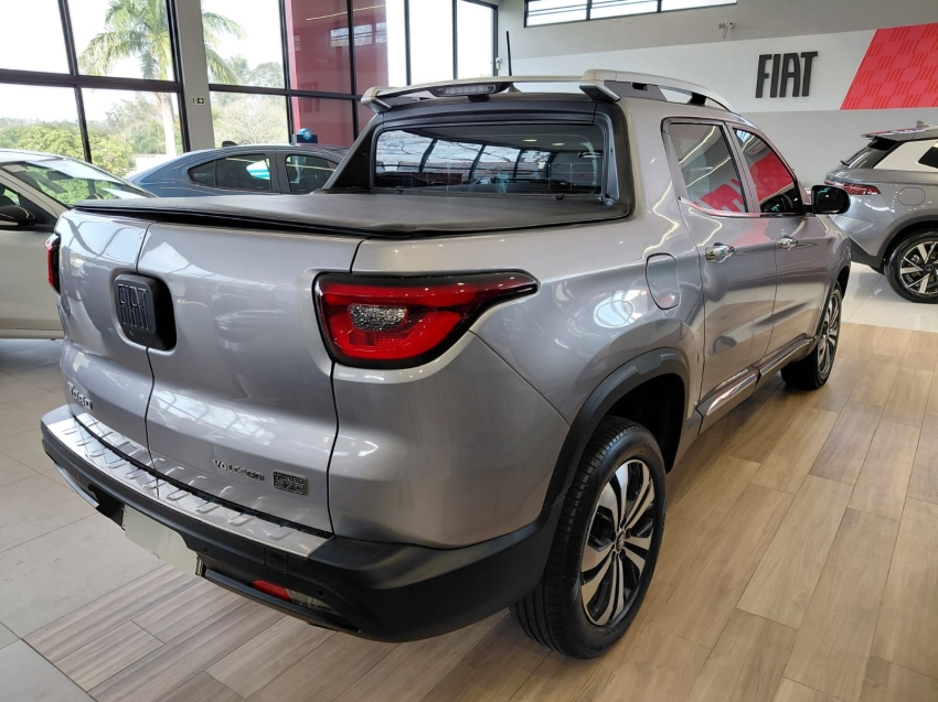 fiat toro 1.3 turbo 270 flex volcano at6 4p automatico 20255