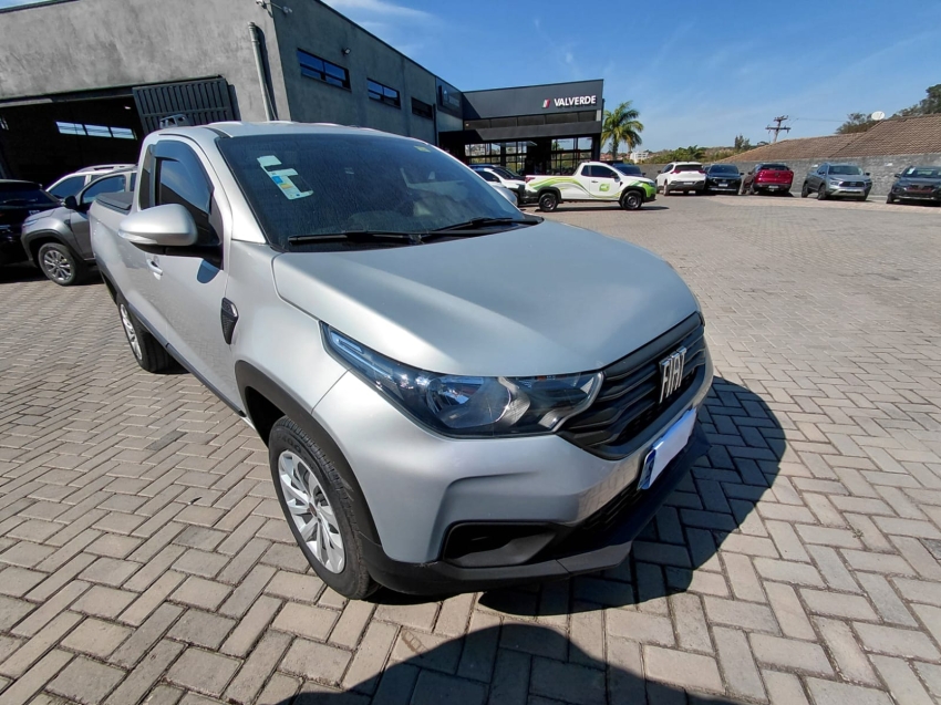 fiat strada 1.3 firefly flex freedom cs manual 2p automatico 2025