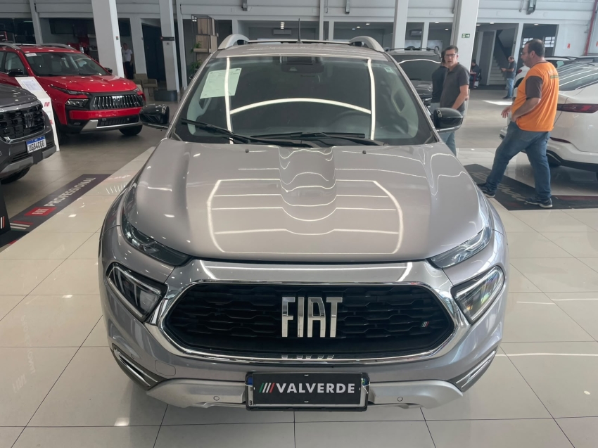 fiat toro 1.3 turbo 270 flex volcano at6 4p automatico 20251