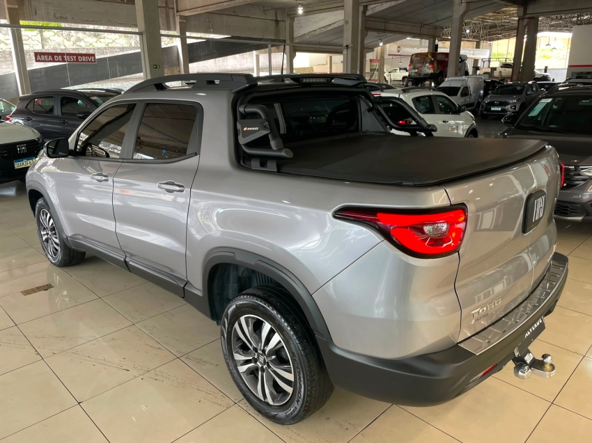 fiat toro 1.3 turbo 270 flex freedom at6 4p automatico 20253