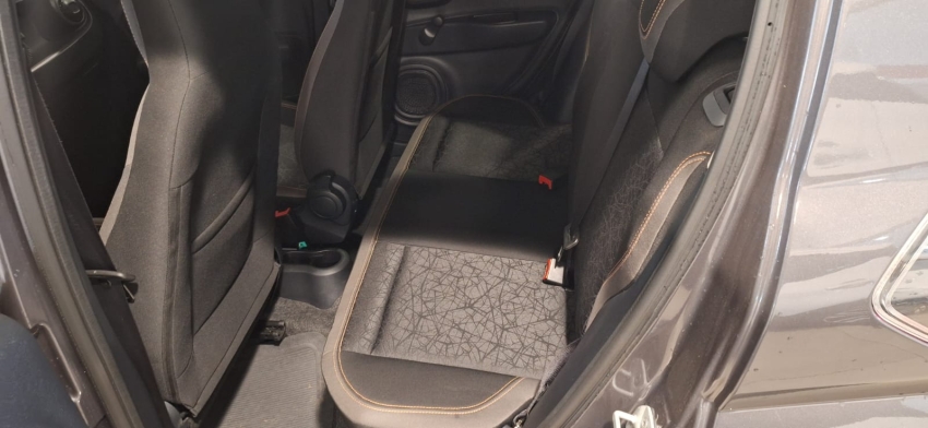 fiat mobi 1.0 firefly flex trekking manual 4p 202510