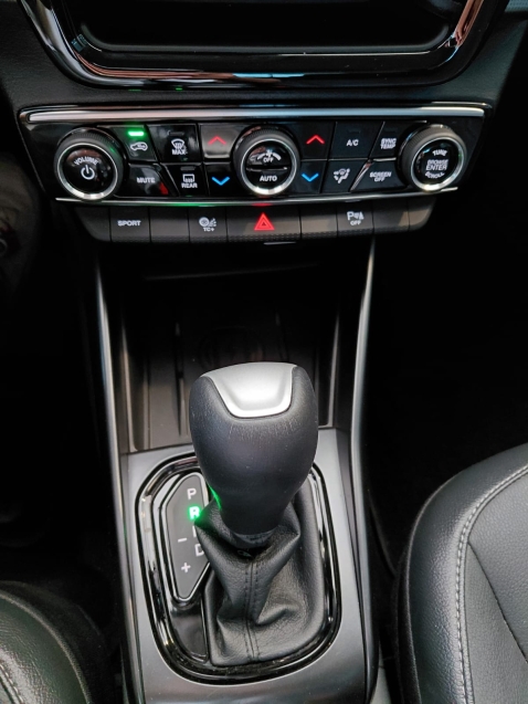 fiat toro 1.3 turbo 270 flex volcano at6 4p automatico 202510
