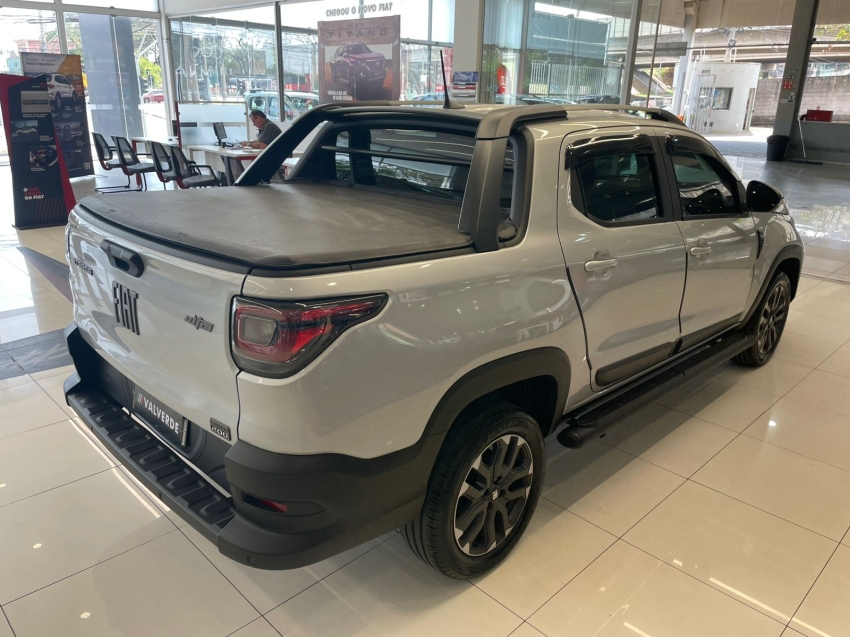fiat strada 1.0 turbo 200 flex ultra cd cvt 4p automatico 20255