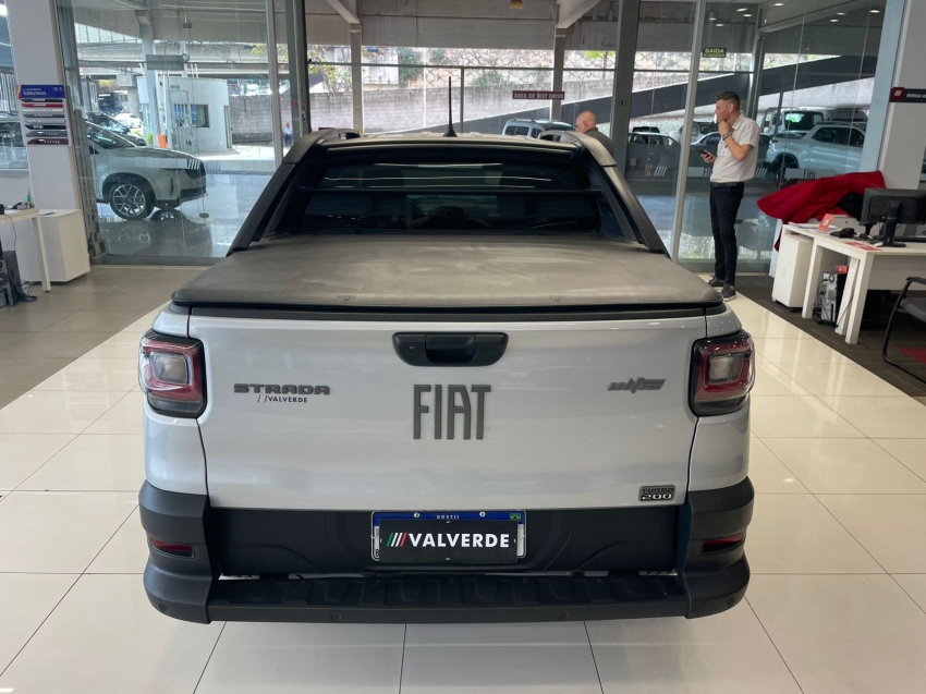 fiat strada 1.0 turbo 200 flex ultra cd cvt 4p automatico 20254
