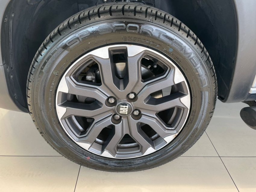 fiat strada 1.0 turbo 200 flex ultra cd cvt 4p automatico 202512