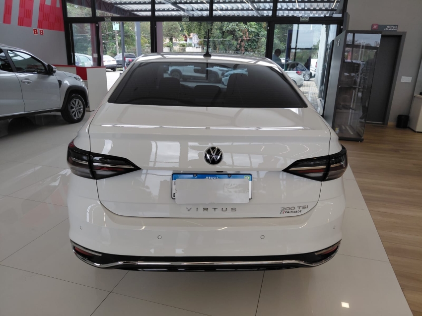 volkswagen virtus 1.0 200 tsi highline automatico flex 4p 20254