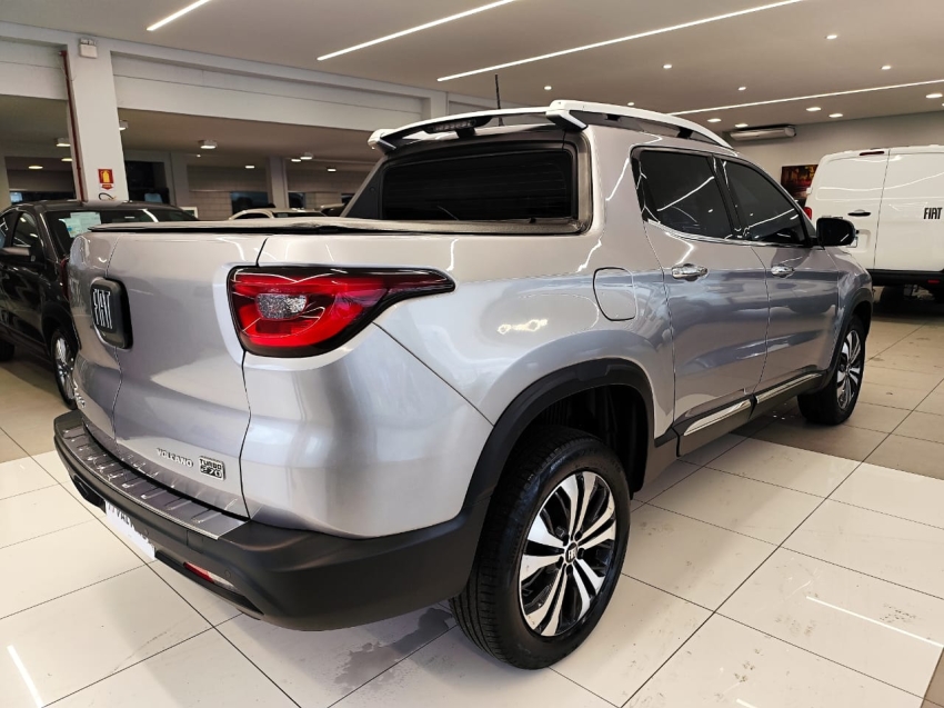 fiat toro 1.3 turbo 270 flex volcano at6 4p automatico 20255