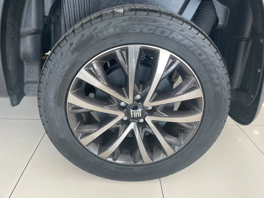 fiat toro 2.0 16v turbo diesel ranch 4wd at9 4p automatico 202312