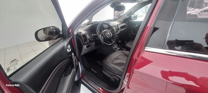 fiat toro 2.0 16v turbo diesel volcano 4wd at9 4p automatico 20177