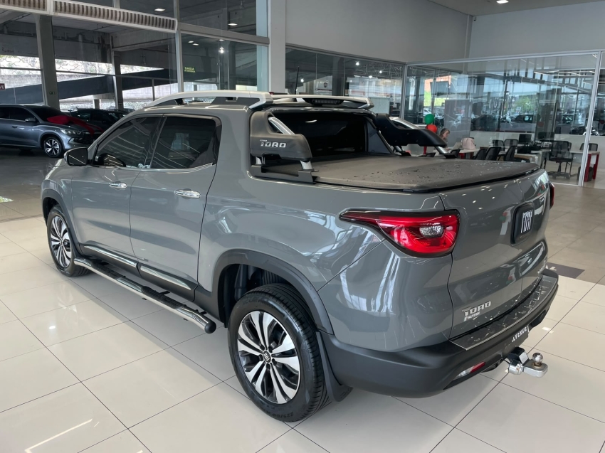 fiat toro 1.3 turbo 270 flex volcano at6 4p automatico 20253
