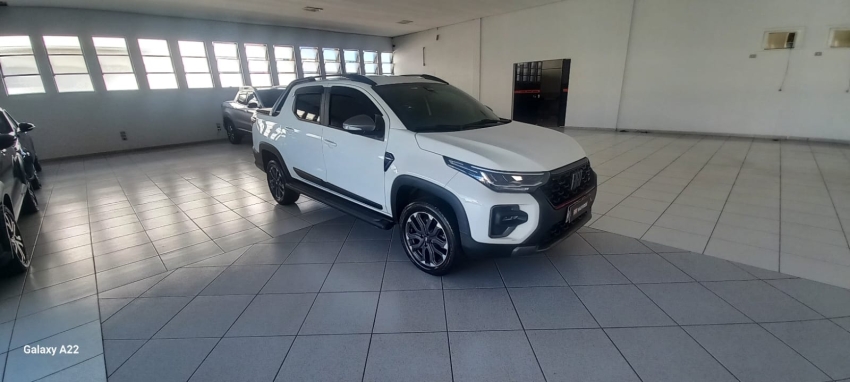 fiat strada 1.0 turbo 200 flex ultra cd cvt 4p automatico 20240