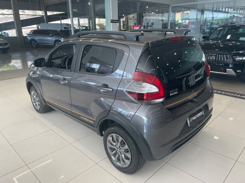 fiat mobi 1.0 firefly flex trekking manual 4p 20253