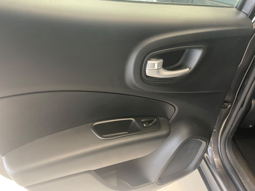 fiat toro 1.3 turbo 270 flex freedom at6 4p automatico 20239