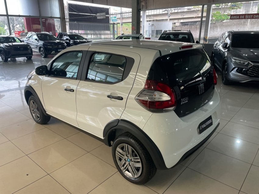 fiat mobi 1.0 firefly flex like. manual 4p 20263