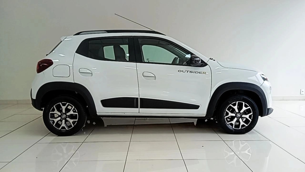 renault kwid 1.0 12v sce flex outsider manual 4p 2023 renault kwid 1.0 12v sce flex outsider manual 4p 2023