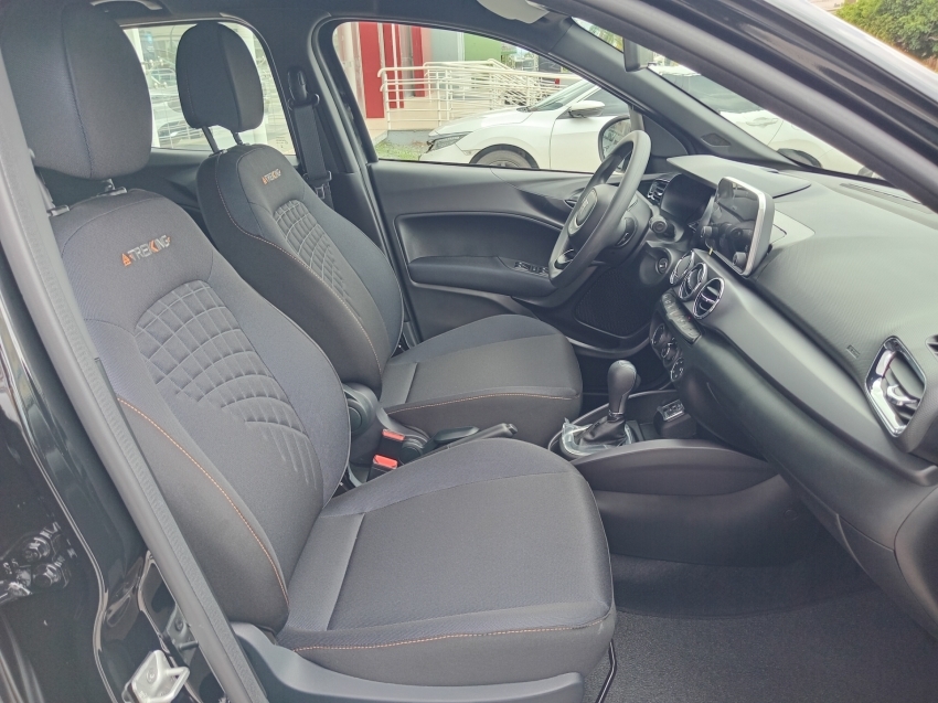 fiat argo trekking 1.3 flex at fiat argo trekking 1.3 flex at
