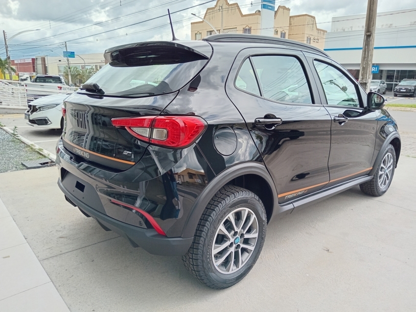 fiat argo trekking 1.3 flex at fiat argo trekking 1.3 flex at