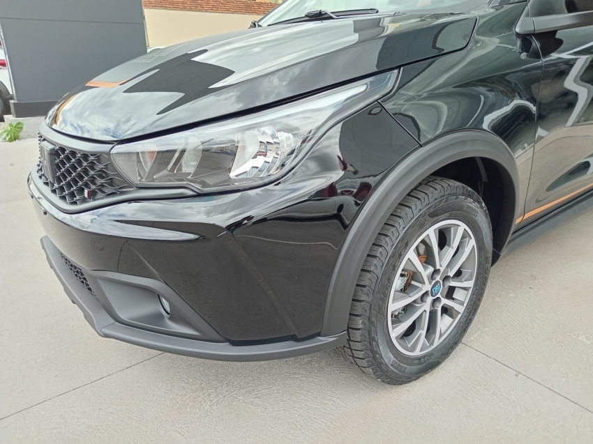 fiat argo trekking 1.3 flex at fiat argo trekking 1.3 flex at