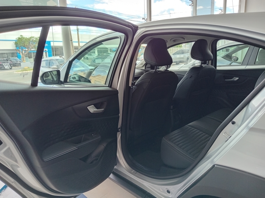 fiat fastback audace 1.0t 200 hybrid at fiat fastback audace 1.0t 200 hybrid at