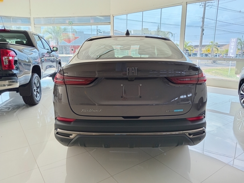 fiat fastback impetus 1.0t 200 hybrid at fiat fastback impetus 1.0t 200 hybrid at