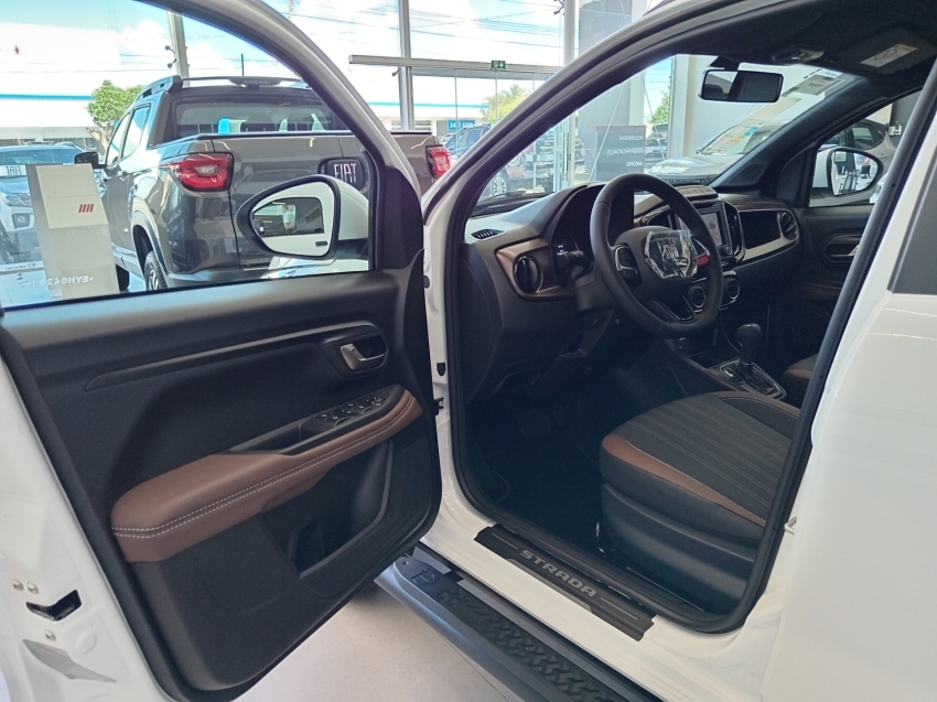 fiat strada ranch 1.0t 200 flex at fiat strada ranch 1.0t 200 flex at