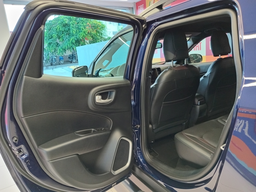 fiat toro ultra 1.3t 270 flex at fiat toro ultra 1.3t 270 flex at